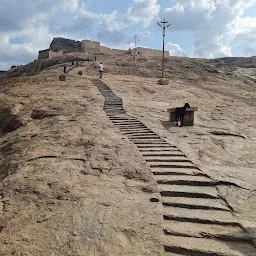 Dindigul Rock Fort, Entrance ASI