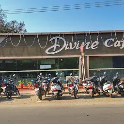 Divine Cafe