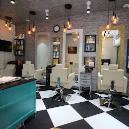 Divinne Salon (The Salonn)