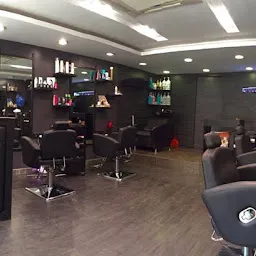 Divinne Salon (The Salonn)