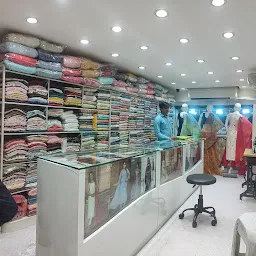 Divyanshi Women's clothing store