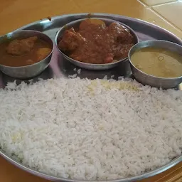 Diwakar Hotel Bengali And Fast Food