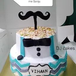 DJ cakes
