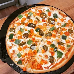 Domic Pizza