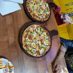 Dominar Pizza