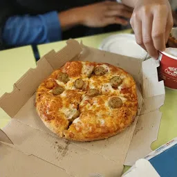 Domino's Pizza - Forest Colony