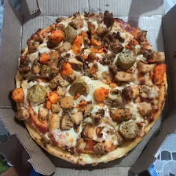 Domino's Pizza - Colaba