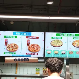 Domino's Pizza