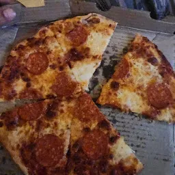 Domino's Pizza - Bandra West