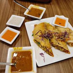 Dosa Plaza