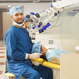 Dr.Akshay Khandelwal, BDS, MDS, Conservative Dentistry and Endodontics