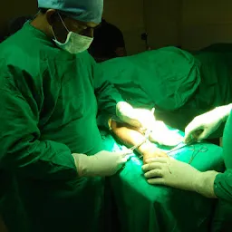 Dr. Ashish Dodiya Spine Specialist surgeon Alkapuri Vadodara