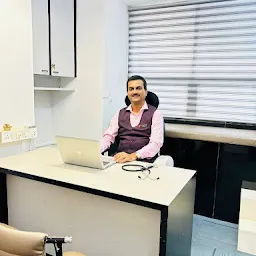 Dr. Avinash Deore - Infertility and PCOD Specialist, Doctor In Dadar | Heavy periods, Irregular menses treatment in Dadar