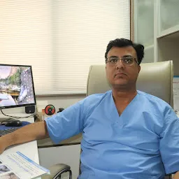 Dr. Chirag Shah -#1 Fissure, Fistula, Hernia Specialist Doctor (Surgery Surgeon) and Best Piles Hospital in Ahmedabad Gujarat