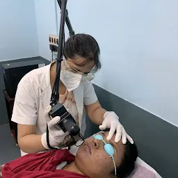 Dr Deepti Tiwari Skin Care Clinic