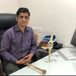 Dr Dharaskar Orthopedic Surgeon in Nashik | Shoulder Hip Knee Replacement Surgeon in Nashik | Joint Replacement Surgeon