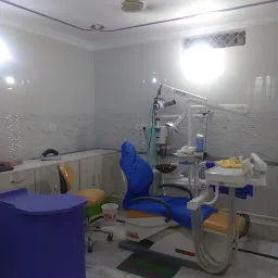 Dr.dharmveer ( Astha Dental Clinic & Implant Centre) )