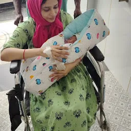 (Dr Fatima) Naaz hospital