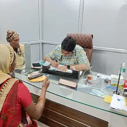 Dr. Harekrishna MD Medicine Physician in Moradabad