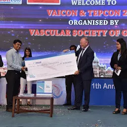 Dr. Hiten Patel , Vascular Surgeon , varicose vein specialist , Vadodara , Gujarat