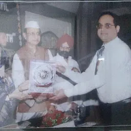 Dr. Jagdip Madaan