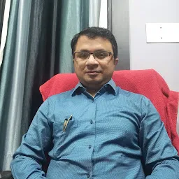Dr Mahesh Kumar Kusta Neuro and spine surgeon