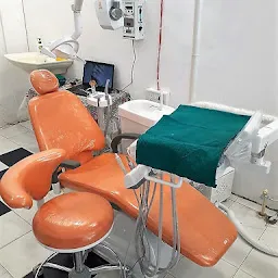 Dr. Maneet's Dental Clinic & Implant Centre