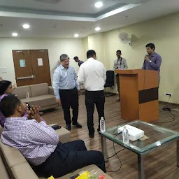 Dr. Manish Agarwal | Diabetologist | Medilink Diabetes Hospital | Shyamal, Ahmedabad