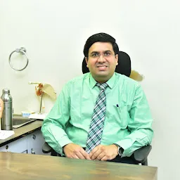 Dr. Mayur Purandare