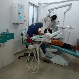 Dr Megha Gupta Dentist