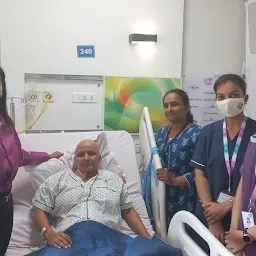 Dr. Mona Naman Shah - Gynec Oncosurgeon Ahmedabad