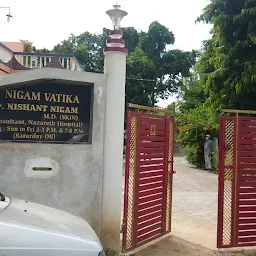 Dr .Nishant Nigam