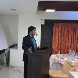 Dr Nishant Sanghavi