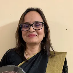 Dr Preeti Chhallani