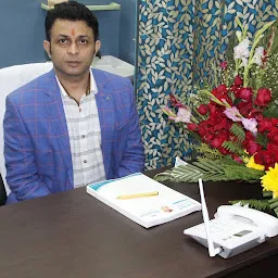 Dr. Ravi Keshari