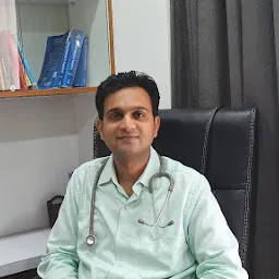 Dr Ravindra Khetre Om Clinic- Pediatrician-