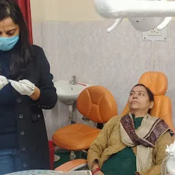 Dr salaka gupta dentist