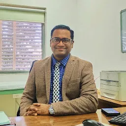 Dr Shailesh Bamborde (Hematologist and BMT Physician)