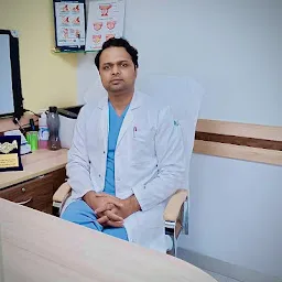 Dr. Shashikant Gupta( Uro-oncologist , Urologist And Renal Transplant Surgeon