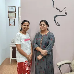 Dr.Shraddha Sabnis - Laparoscopic Treatment In Nashik| Best Lady Gynecologist| High-risk pregnancy treatment