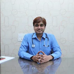 Dr. Shreyans Shah | Diabetologist | General physician | Thyroid Specialist | Infectious Disease Treatment in Nashik