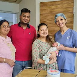 Dr. Shruti Gupta - Best Gynecologist in Panchkula - (Cloudnine/Paras Bliss/Pure Bliss Hospital)