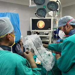 Dr. Suresh Bhagat - Best Urologist Mulund | Urethroplasty Surgeon, Kidney Stone & Transplant Doctor, Laser Prostate Treatment