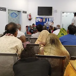 Dr. V. Singh Memorial Centre ll Best Eye Hospital in Mau ll Retina Surgeon in Mau