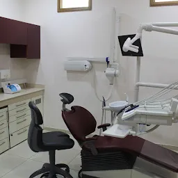 Dr. Vivek Saggar's Dental Care & Cure Center