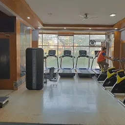 DREAM FITNESS GYM & SPORTS ACADEMY