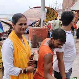 दशास्वमेघ घाट (beach )