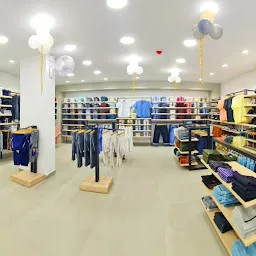 Duke Exclusive Showroom - Kota