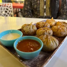 DUMPLING MOMO HOUSE