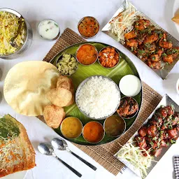 Dwaraka A/c Veg. Restaurant & Tiffins - Hotel Rukmini Reviera